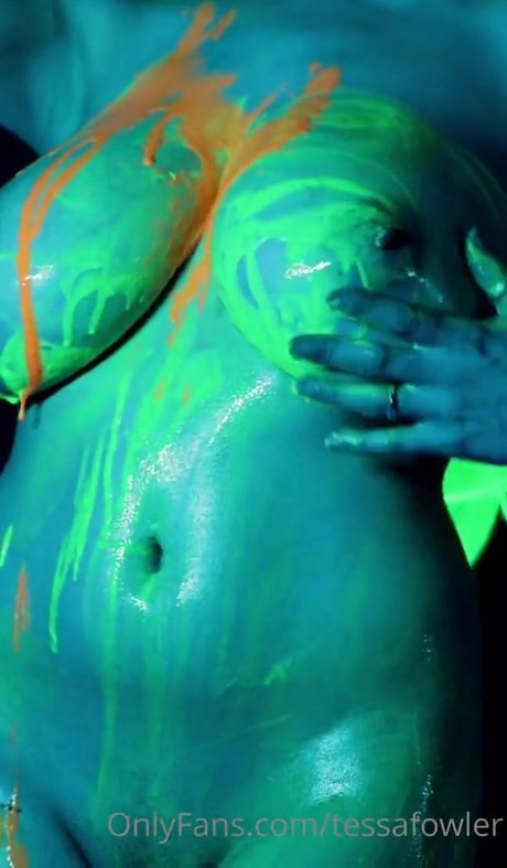 zierliche asiatische onlyfans schöne heiße galerien