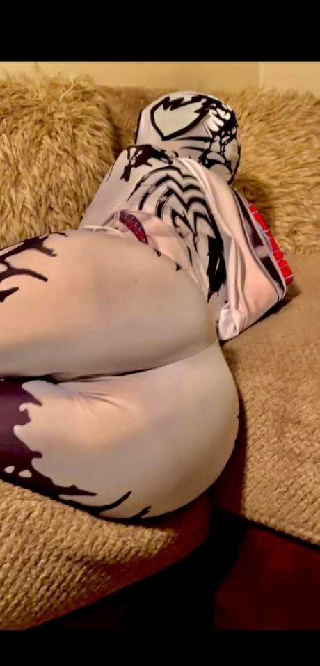 maskenbildnerin onlyfans erotische sexy archiv