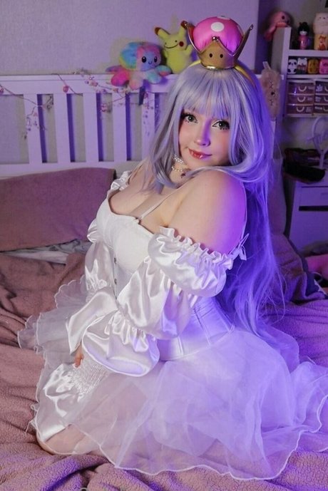 Enyaarwyen pornostar fotos