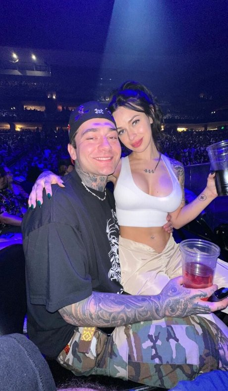 lindseyparanormal xxx nacktheit foto