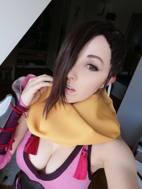 Pink Fluffy Kitchicorn heiße fotos