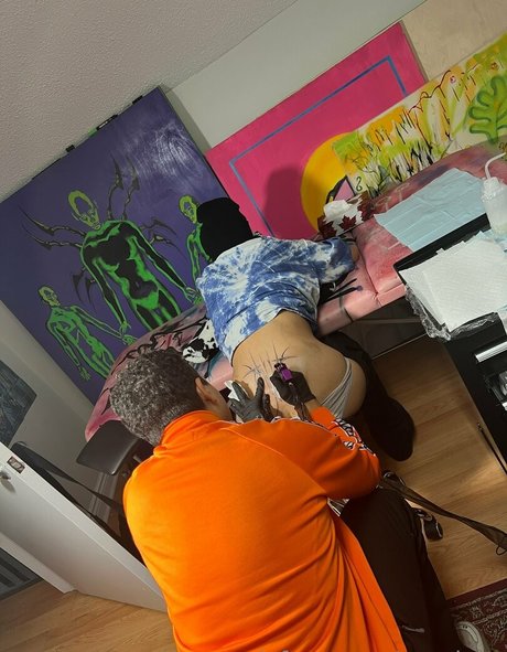 maskenbildnerin onlyfans erwachsene bilder