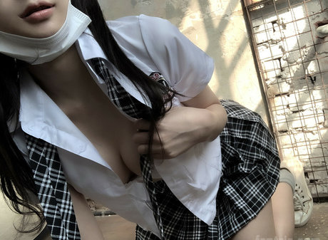 vollbusige brünette onlyfans porno exklusive galerien