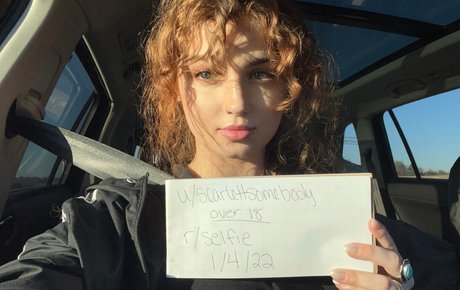 Scarlett Somebody hübsche xxx galerie