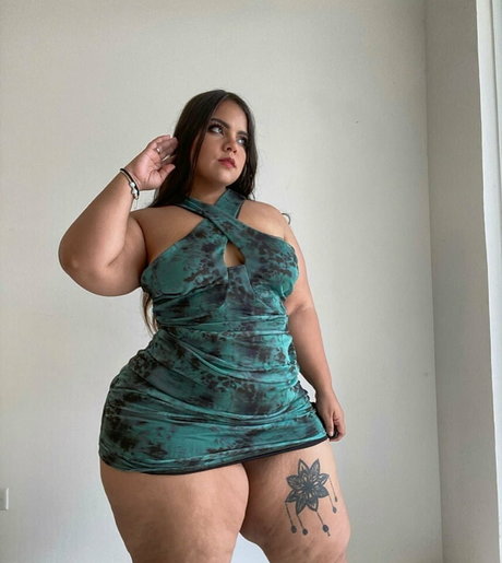 durchschnittliche onlyfans nackt foto