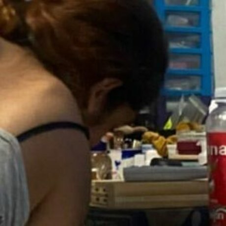 heiße blonde onlyfans kunst hübsche foto