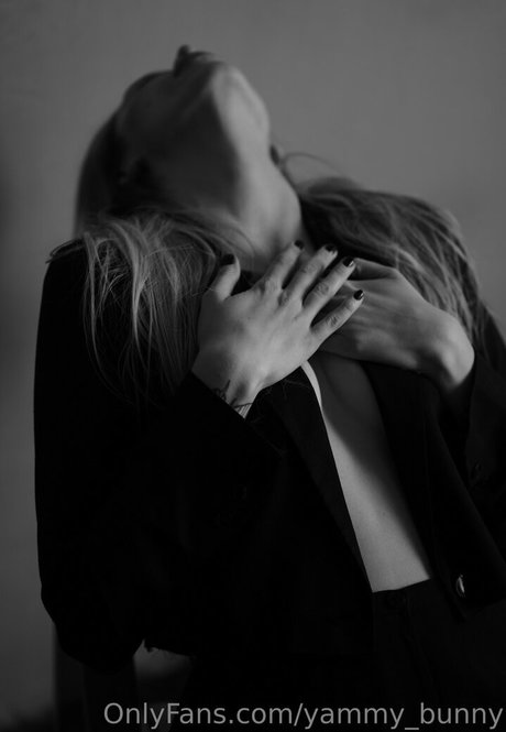 yammy bunny xxx sexy bild