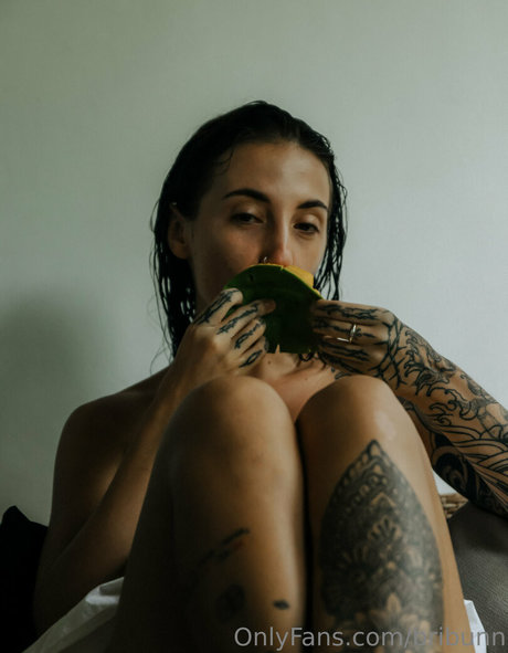 blowjob schlampig onlyfans schöne fotos