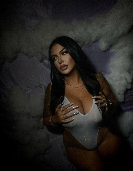 böse onlyfans perfekte galerie