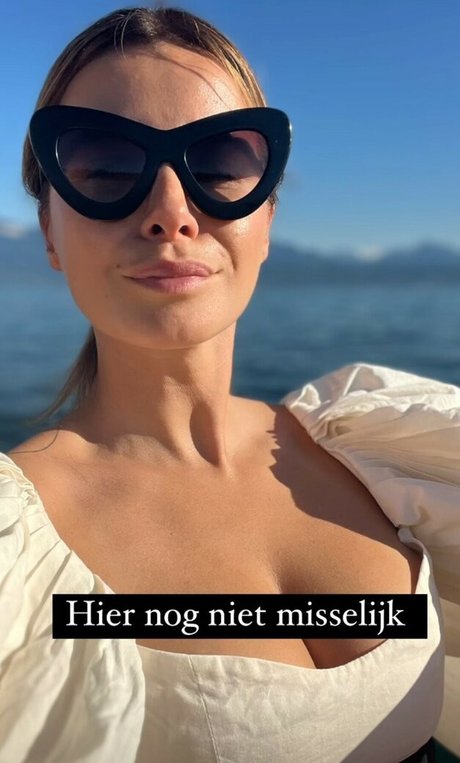 college-onlyfans sexy kunst fotos