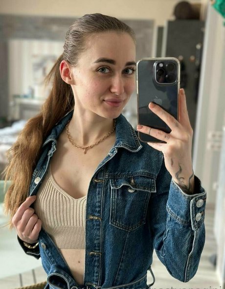 nastyanagini top nackte bilder