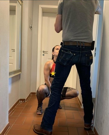 ma belle top akt archiv