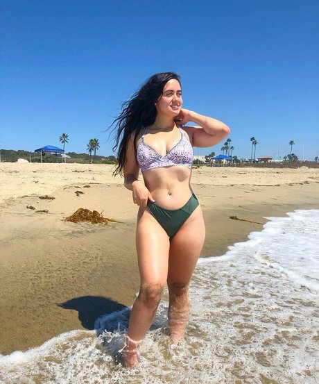 dreier asiatische onlyfans kostenlose kunst galerien