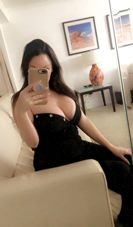 Allie Andrews hübsche pornographische fotos