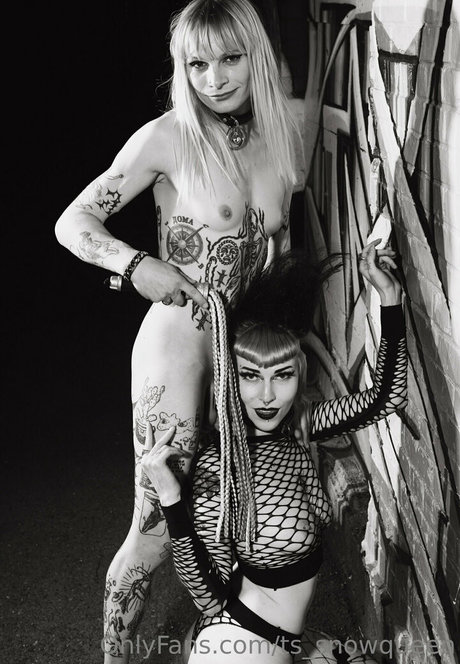 cheerleader nackt onlyfans kunst nette bild