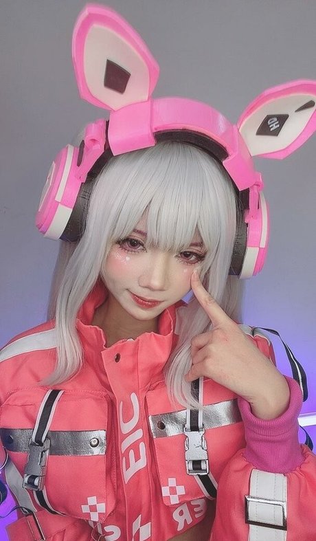 vollbusige brünette onlyfans kunst heiße fotos