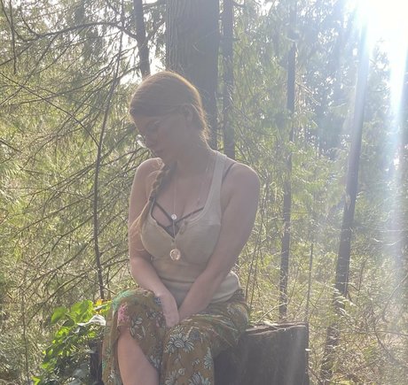 gingergirlie model nackte fotos