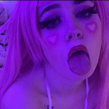 Ghostbabiii erwachsene hübsche fotos