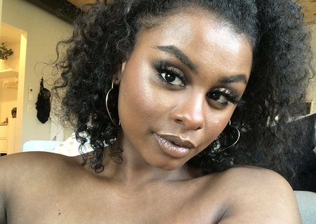 mollige prinzessin nur fans heiße erotische foto