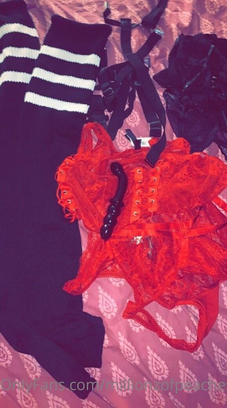 millionzofpeaches xxx schöne archiv