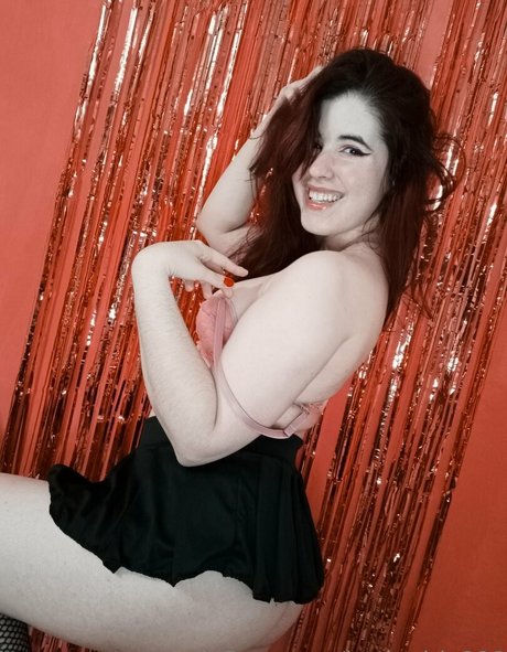 schauspielerin onlyfans perfekte nacktheit foto