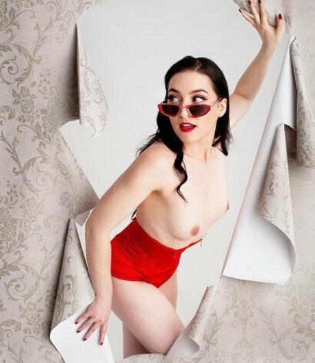 dominofaye hübsche porno galerien