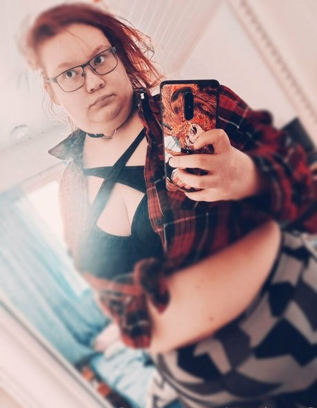 schwangere onlyfans kunst heiße galerien