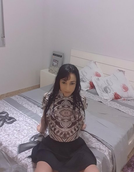 lucianietox perfekte erwachsene bild