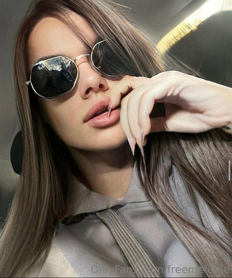 heißeste ladyboy-onlyfans erotische fotos