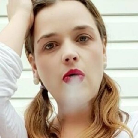 lillypiee model nackt foto