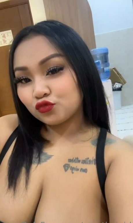 oporthaigirl erwachsene nackt fotos