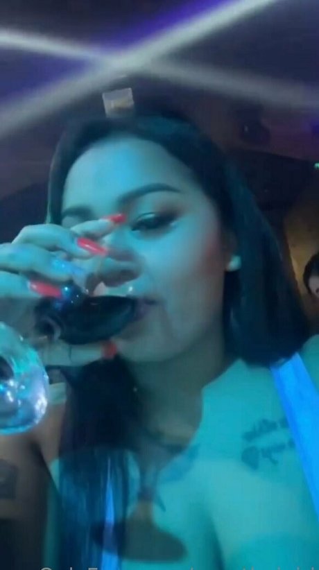 oporthaigirl kunst nacktheit foto