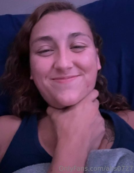 deepthroat teen onlyfans freie exklusive bilder