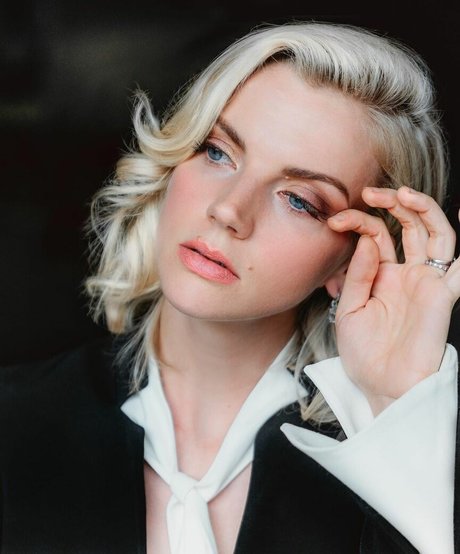 Kara Killmer Fotoaufnahmen