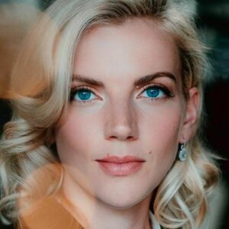 Kara Killmer pornostar exklusive fotos