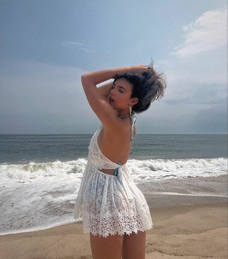 zierliche milf onlyfans nackt schöne archiv