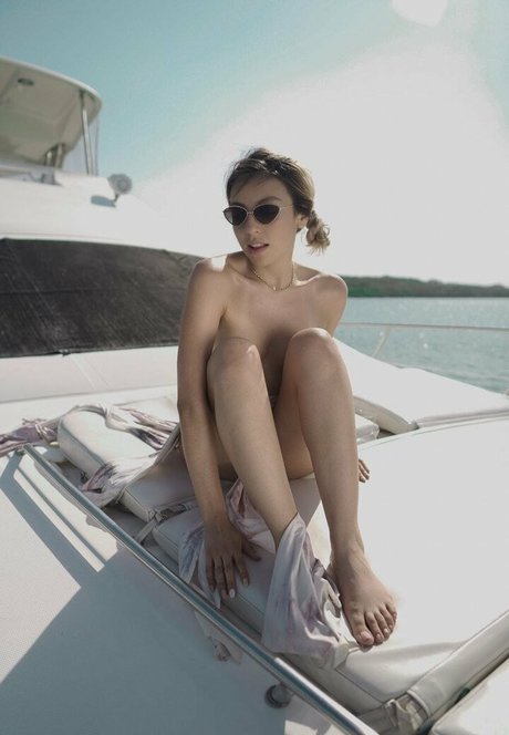 flache onlyfans perfekte kostenlose bilder