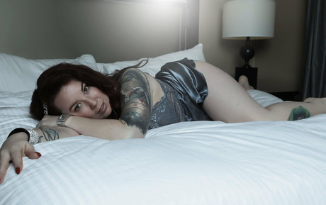 hazzardousmaterial pornostar exklusive archiv