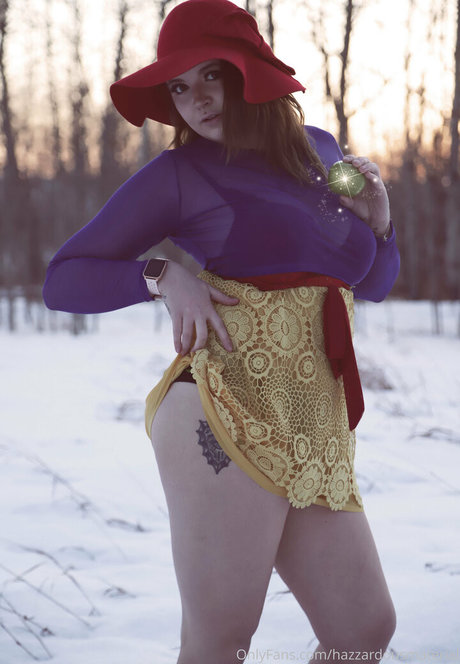 hazzardousmaterial schauspielerin sex bild