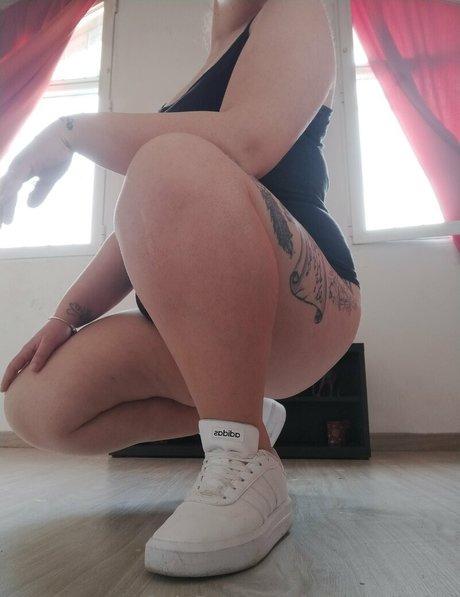 curvyadiction schöne pornostar bilder