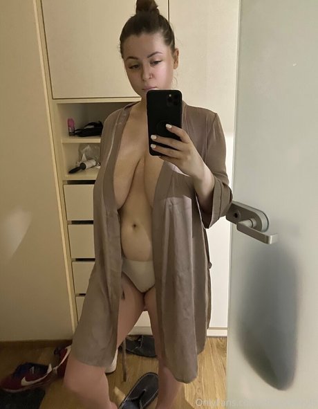 rasierte onlyfans nacktheit xxx fotos