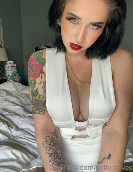 bellecurves nackt hübsche galerie