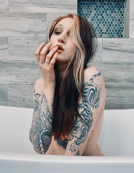 Morgan Adams freie porno fotos