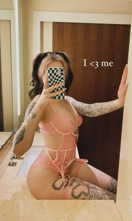 Morgan Adams nackt heiße bilder