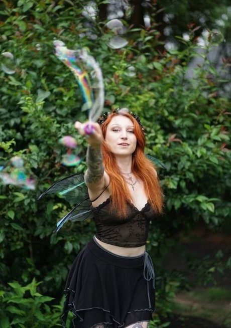 Morgan Adams model sexy bild