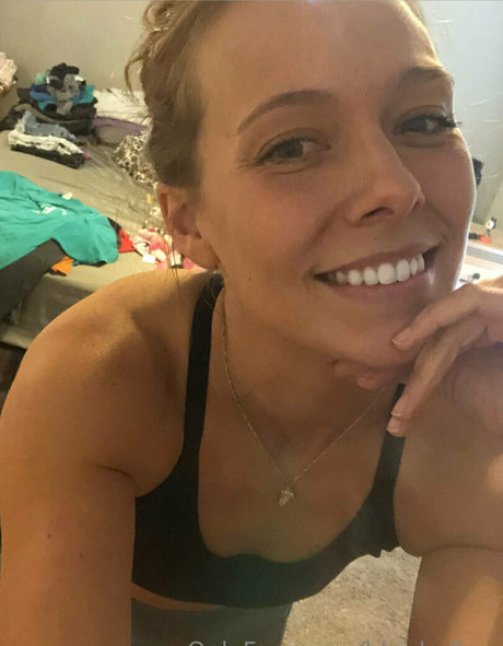 transen deepthroat onlyfans erotische nacktheit galerie