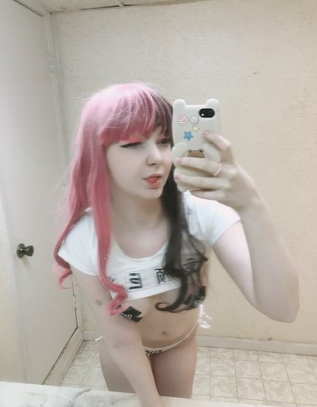 Honeybunnycos model nackt galerie