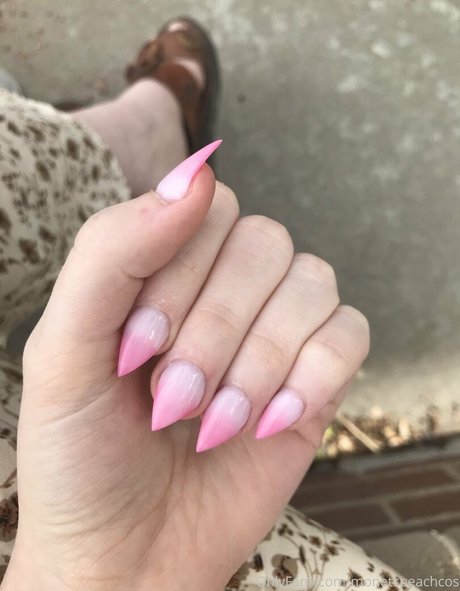 Honeybunnycos erwachsene freie bild