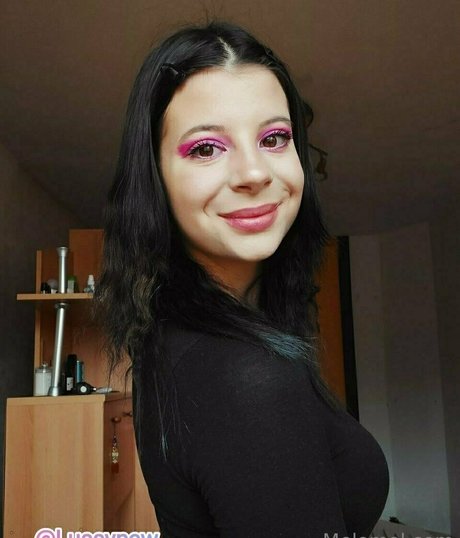 melo4free erwachsene heiße bilder