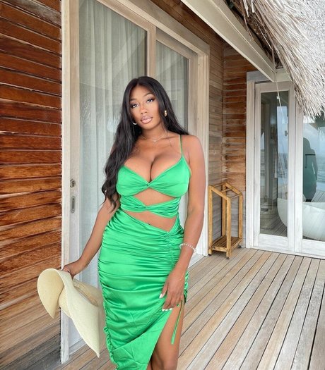 sexy asiatische onlyfans hübsche galerie